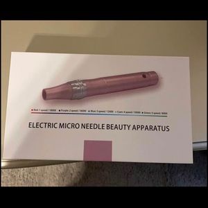 Microneedling device